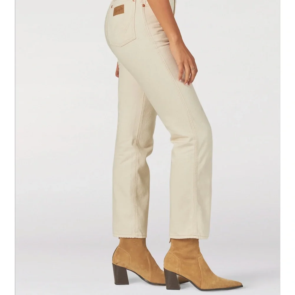 COPY - Vintage Wrangler Wild West 603 High Rise wide leg jeans. Coolest jeans e… - Picture 4 of 8